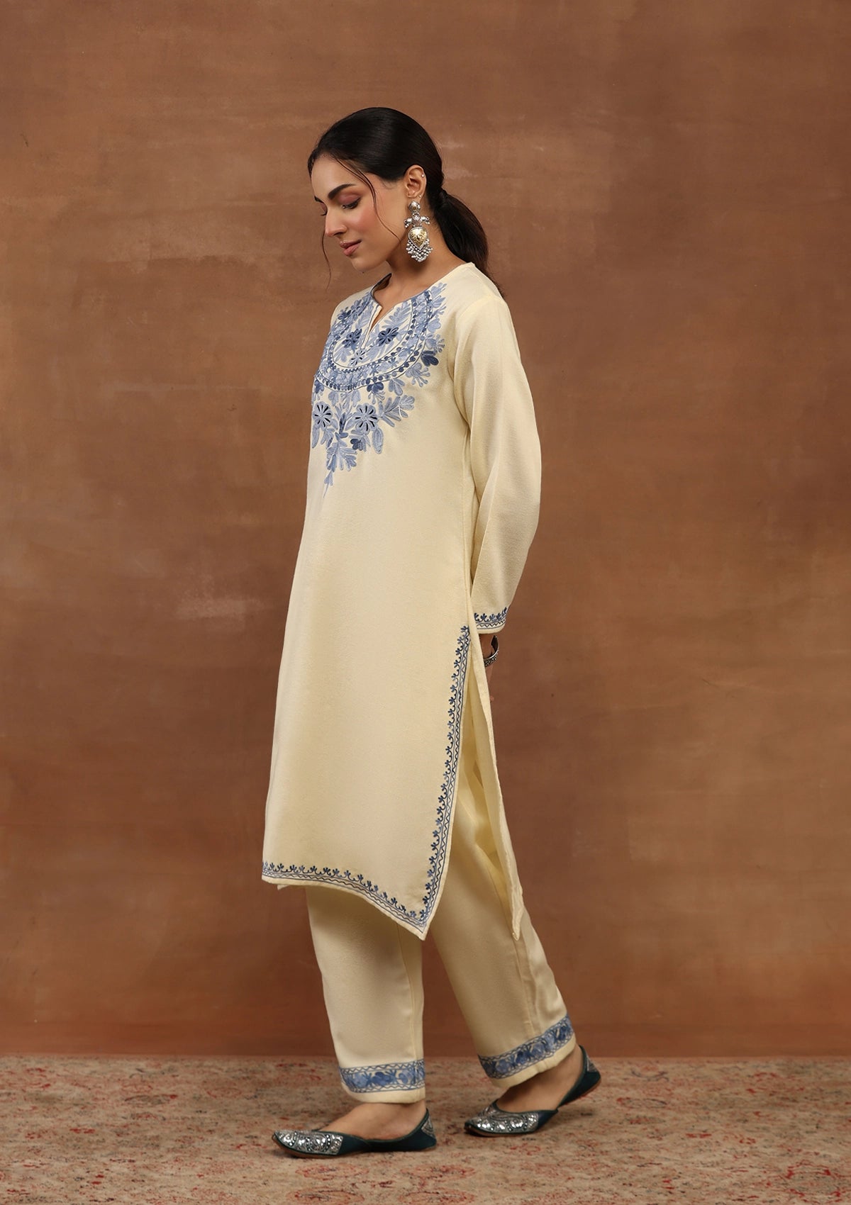 Creme color 2pcs Embroidered Woolen Kurta with shawl