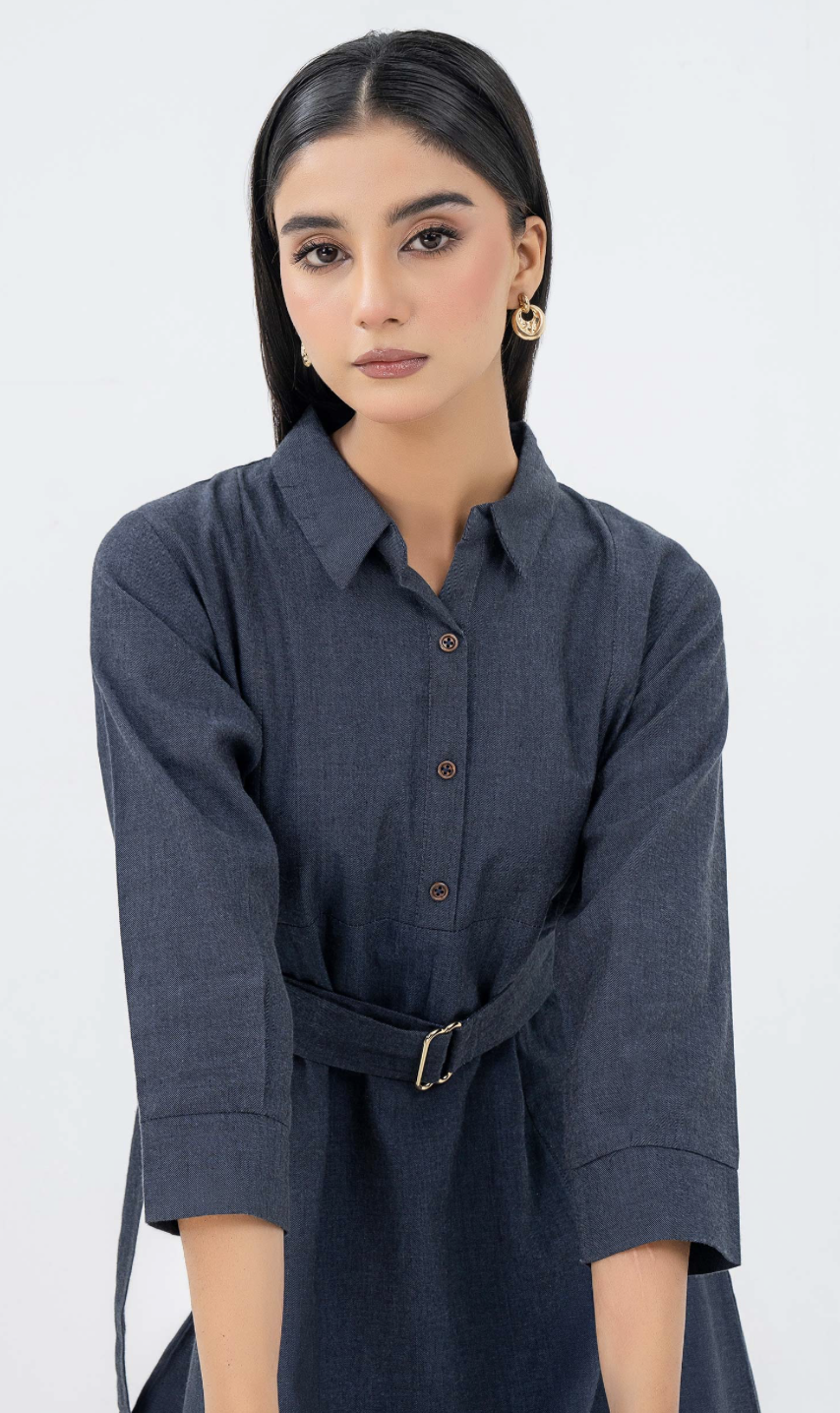 Long Shirt in Dark blue